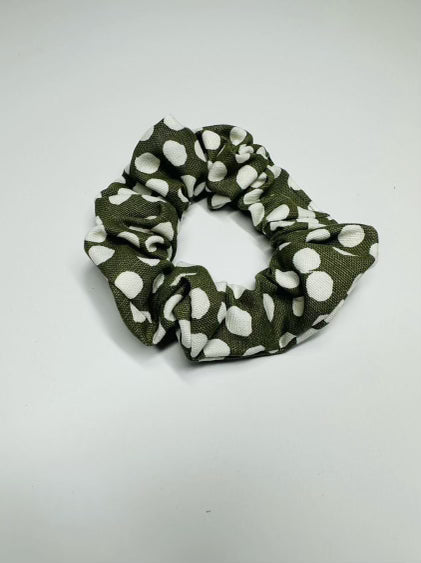 Minty Dot Scrunchie